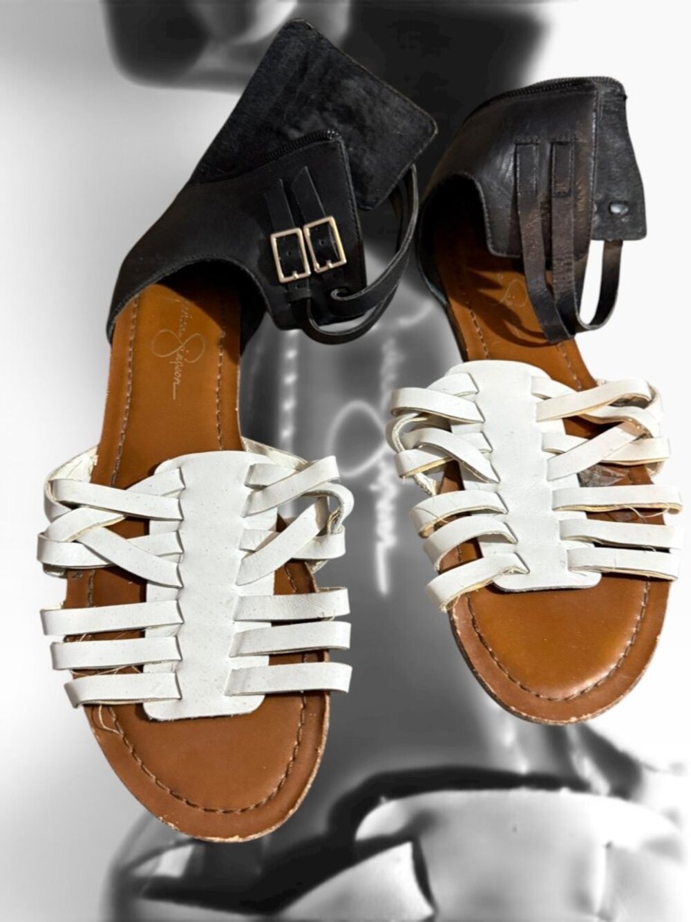 Jessica Simpson White & Black Leather Lattice Sandals β Size 10